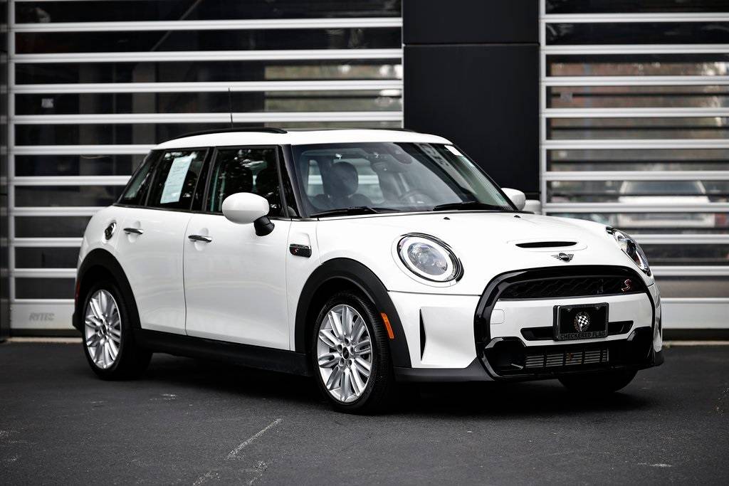 2024 MINI Hardtop Cooper S — Hatchback — 10,750 mi — Virginia Beach, VA