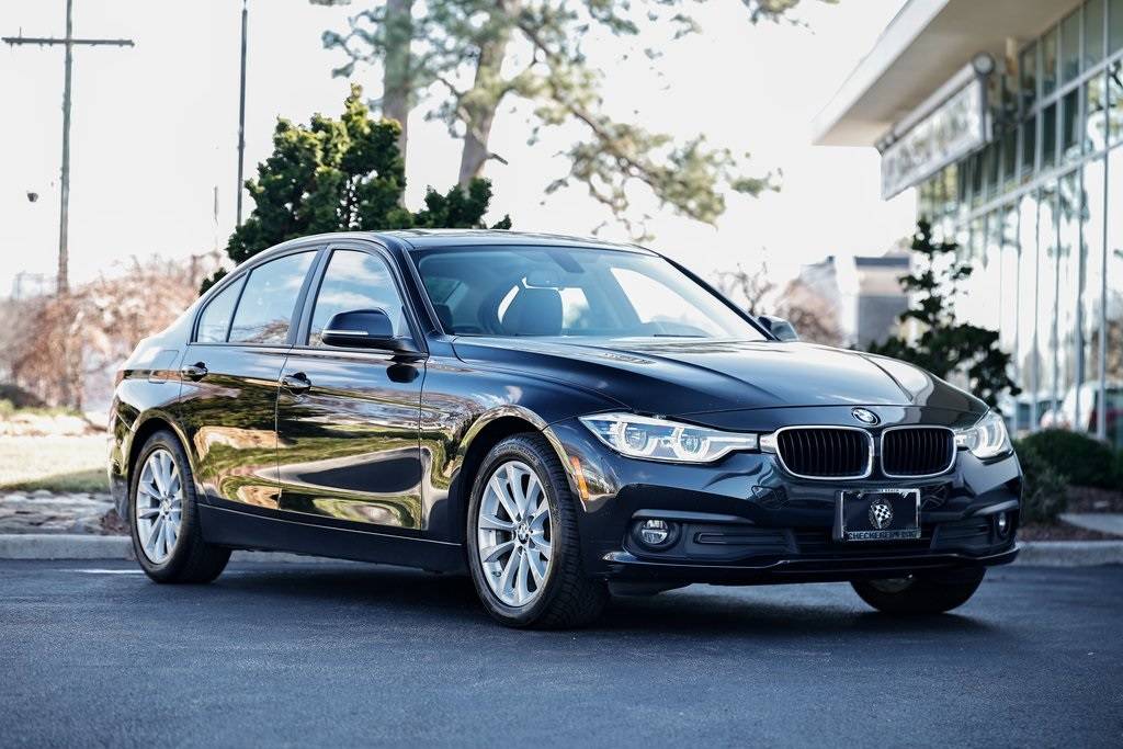 2018 BMW 3 Series 320i
