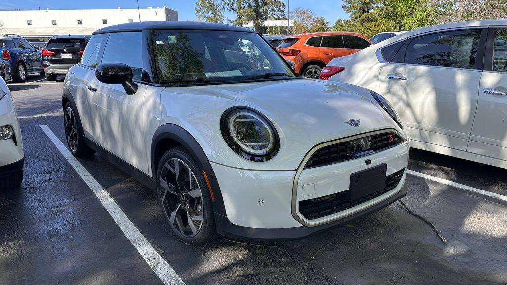 2025 MINI Hardtop Cooper S — Hatchback — 5,776 mi — Virginia Beach, VA