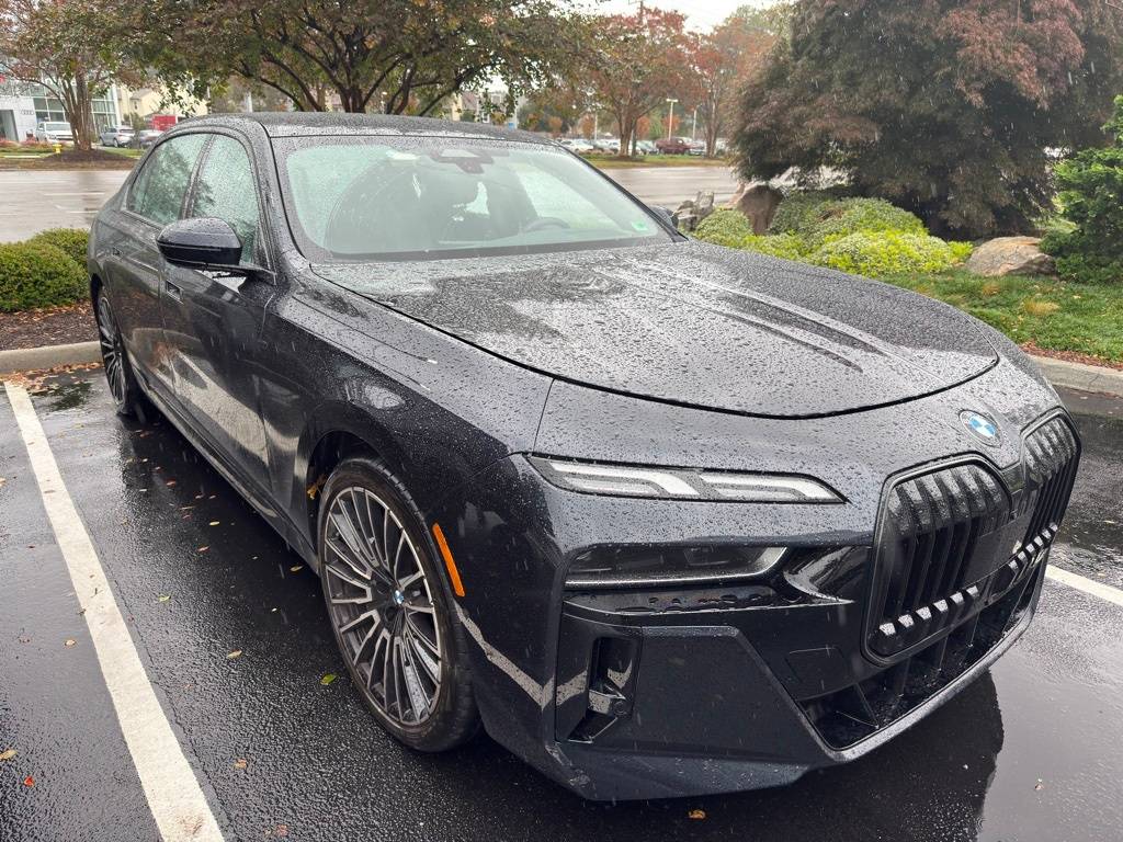 2025 BMW 7 Series 740i — Sedan — 9,469 mi — Virginia Beach, VA