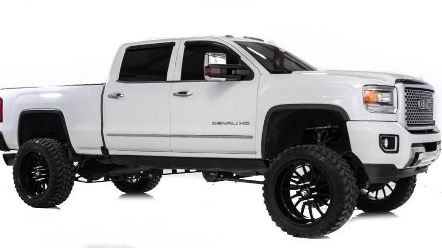 2016 GMC Sierra 2500HD Denali — Pickup Truck — 142,936 mi — Houston, TX