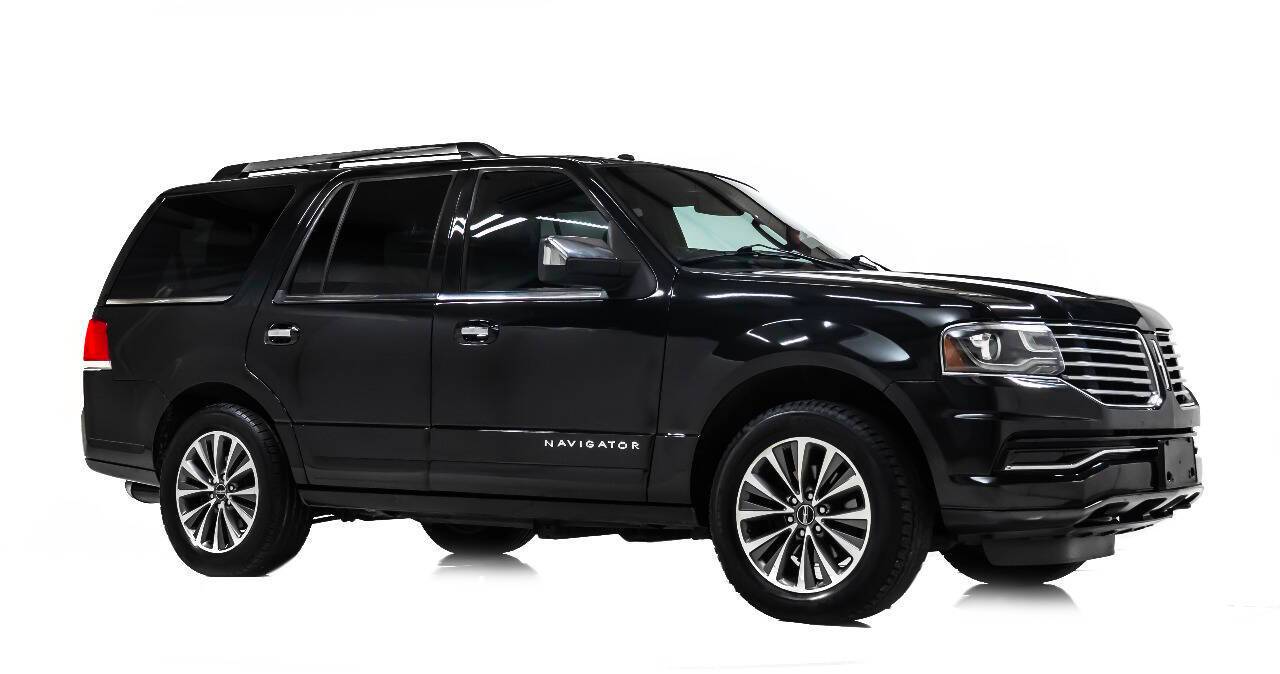 2015 Lincoln Navigator Standard — SUV — 143,365 mi — Houston, TX