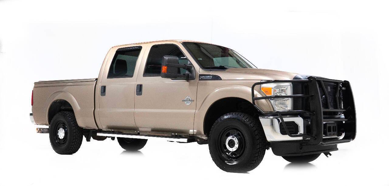 2014 Ford Super Duty F-250 XLT — Pickup Truck — 50,103 mi — Houston, TX