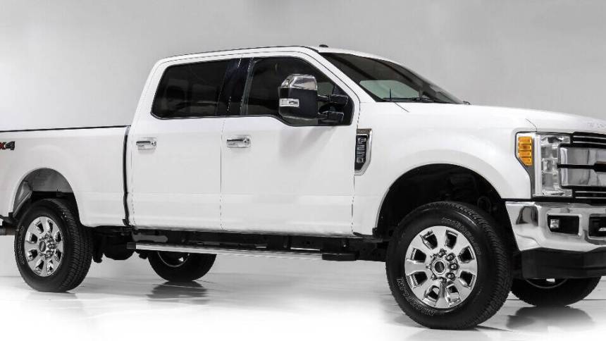 2017 Ford Super Duty F-250 Lariat — Pickup Truck — 108,928 mi — Houston, TX