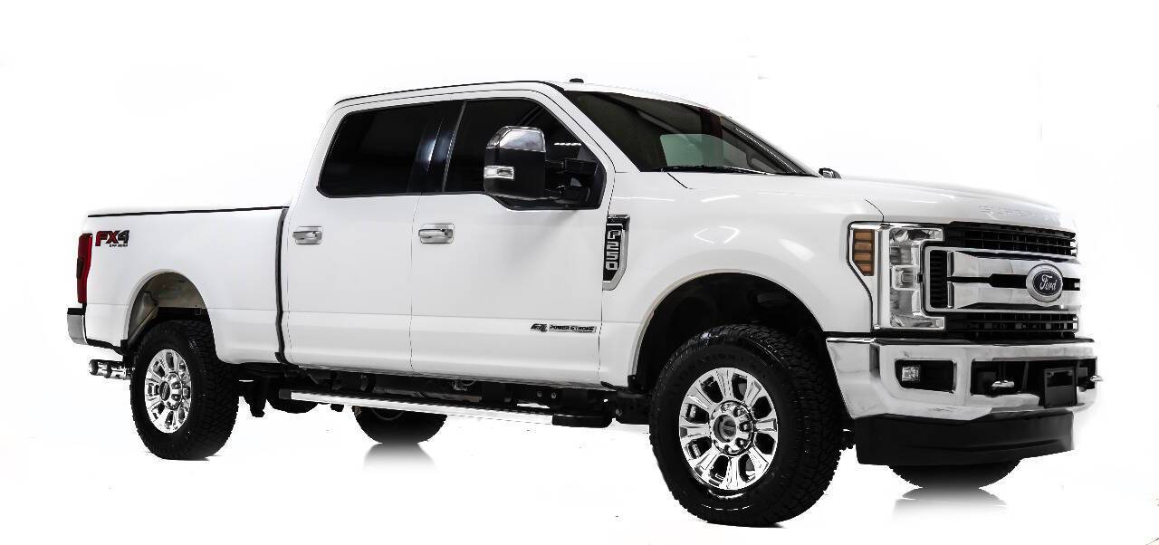 2019 Ford Super Duty F-250 XLT — Pickup Truck — 121,710 mi — Houston, TX