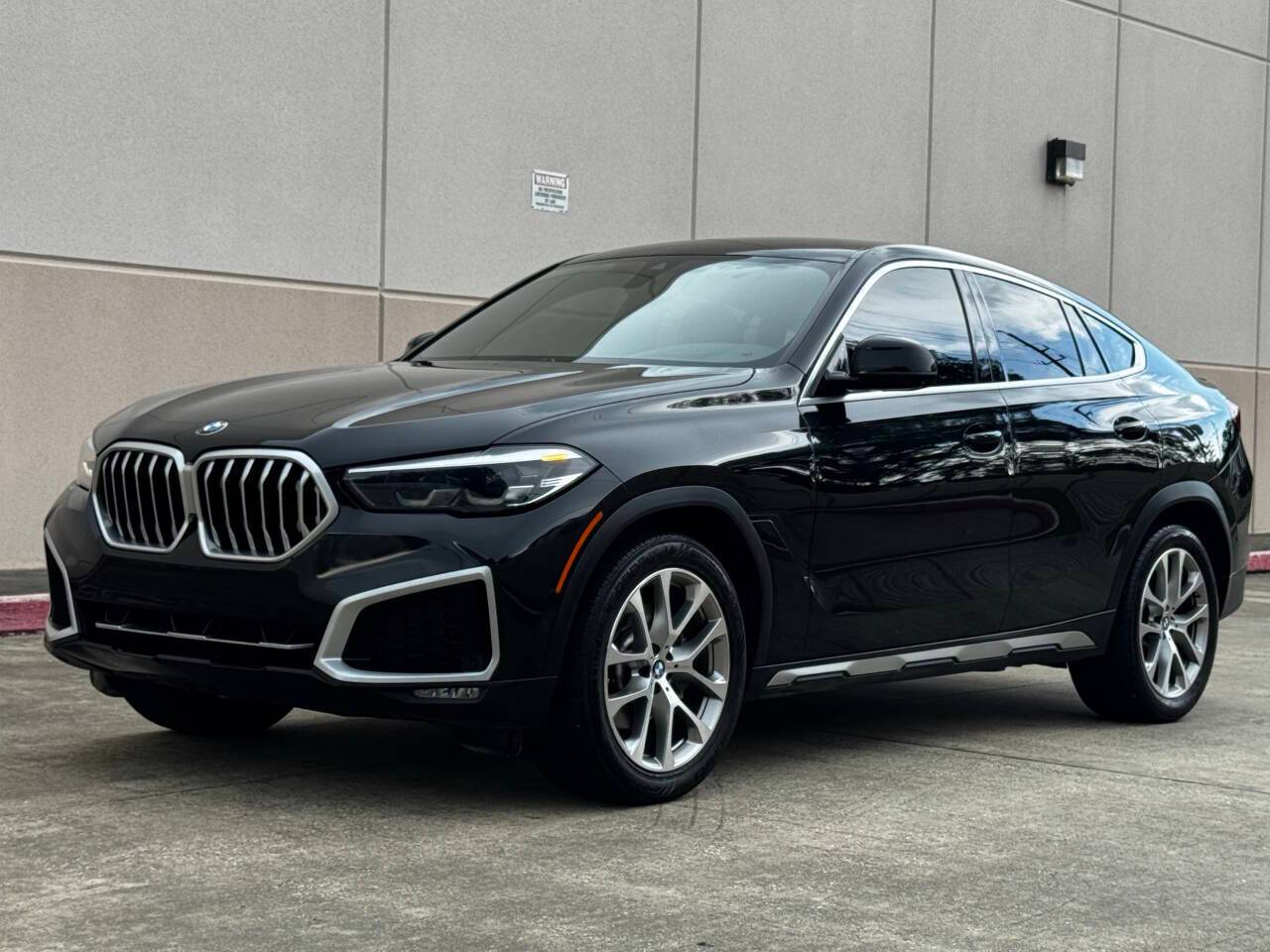 2021 BMW X6 40i — SUV — 82,275 mi — Houston, TX