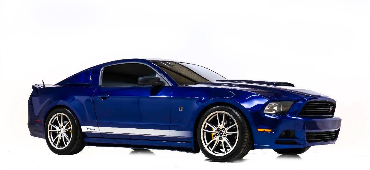 2014 Ford Mustang V6 Premium — Coupe — 144,637 mi — Houston, TX