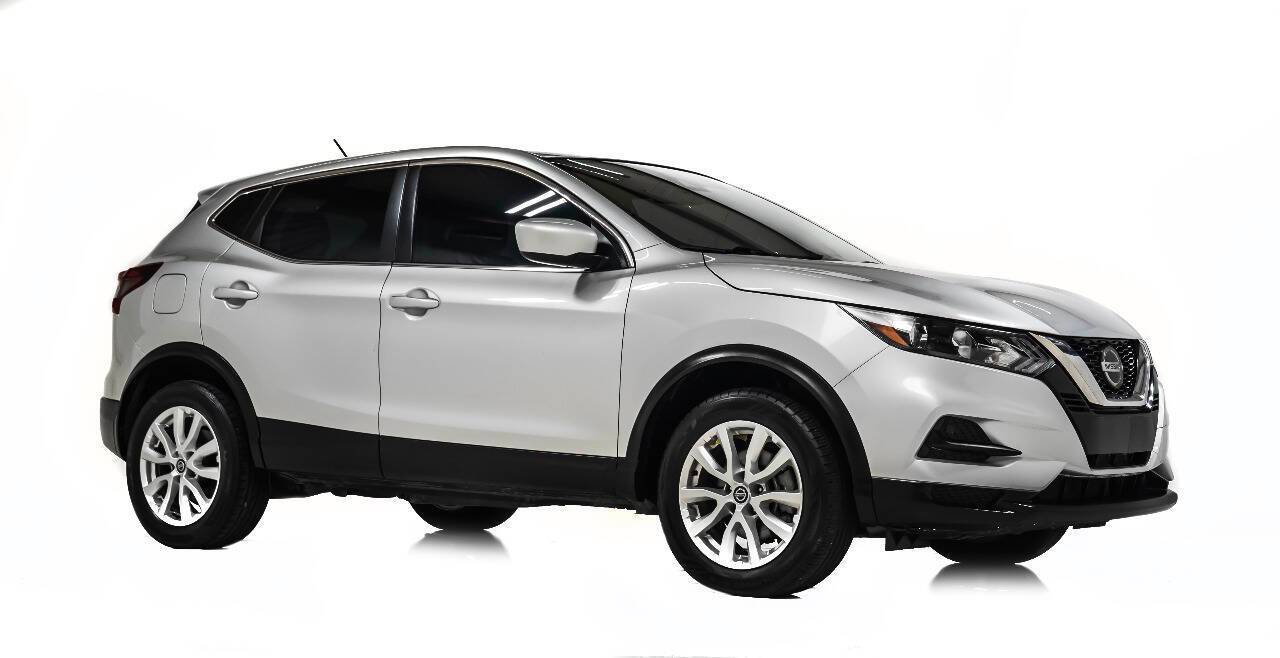 2022 Nissan Rogue Sport S