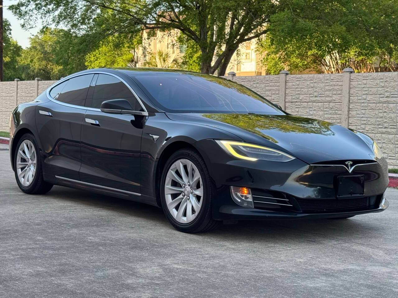 2018 Tesla Model S 75D — Hatchback — 92,794 mi — Houston, TX