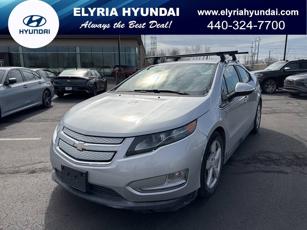 2014 Chevrolet Volt Base — Sedan — 97,145 mi — Elyria, OH