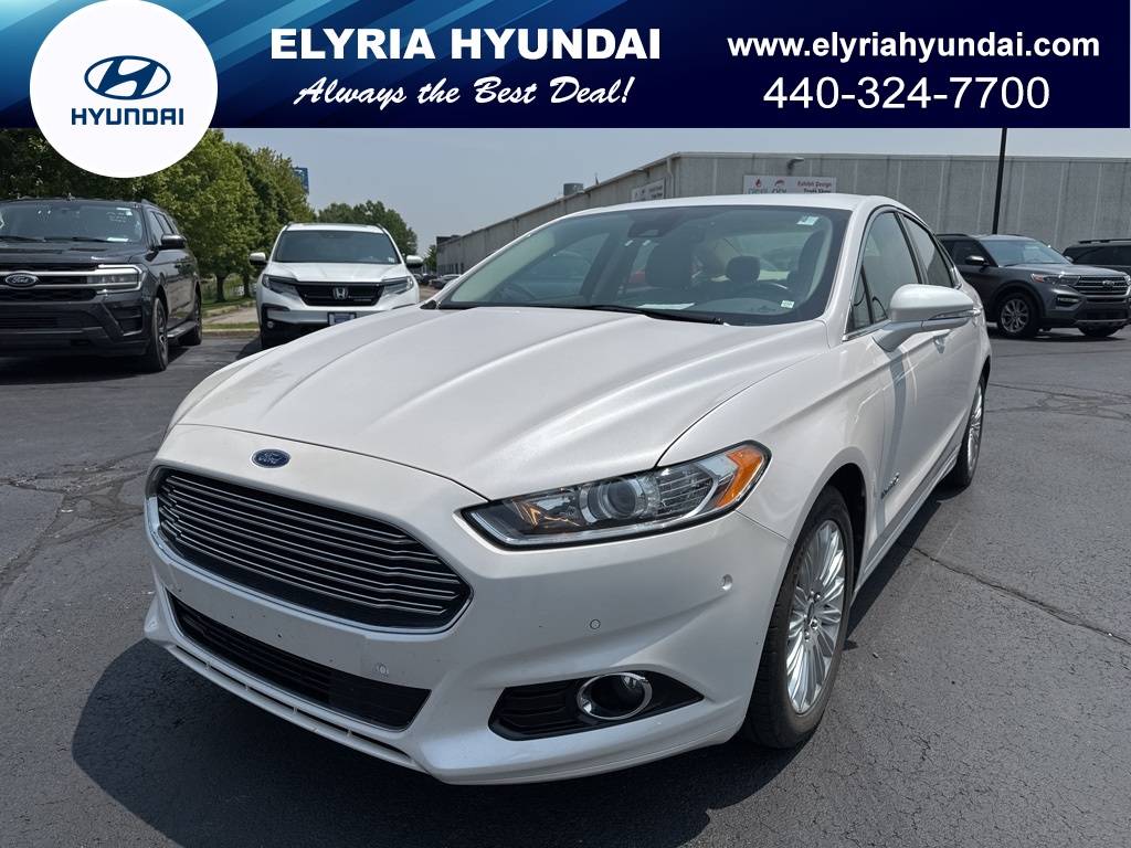 2013 Ford Fusion Hybrid SE — Sedan — 64,523 mi — Elyria, OH