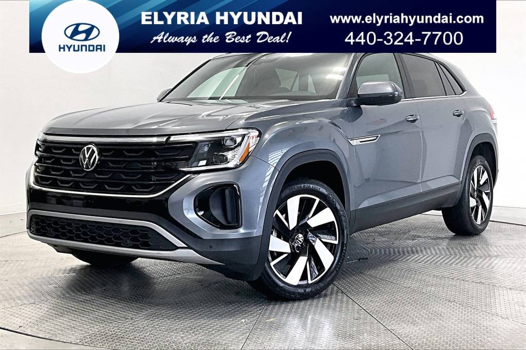 2025 Volkswagen Atlas Cross Sport SE with Technology — SUV — 1,371 mi — Elyria, OH