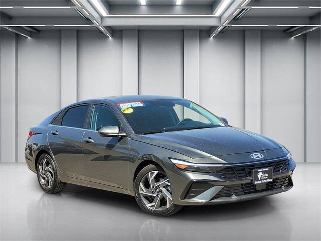 2025 Hyundai Elantra SEL Convenience — Sedan — 14,664 mi — Selma, CA