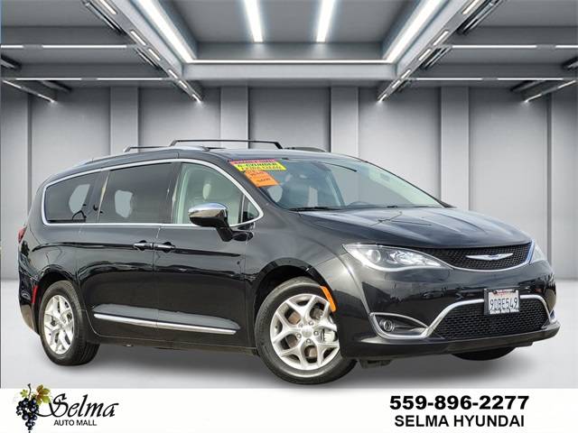 2020 Chrysler Pacifica Limited — Minivan — 101,461 mi — Selma, CA