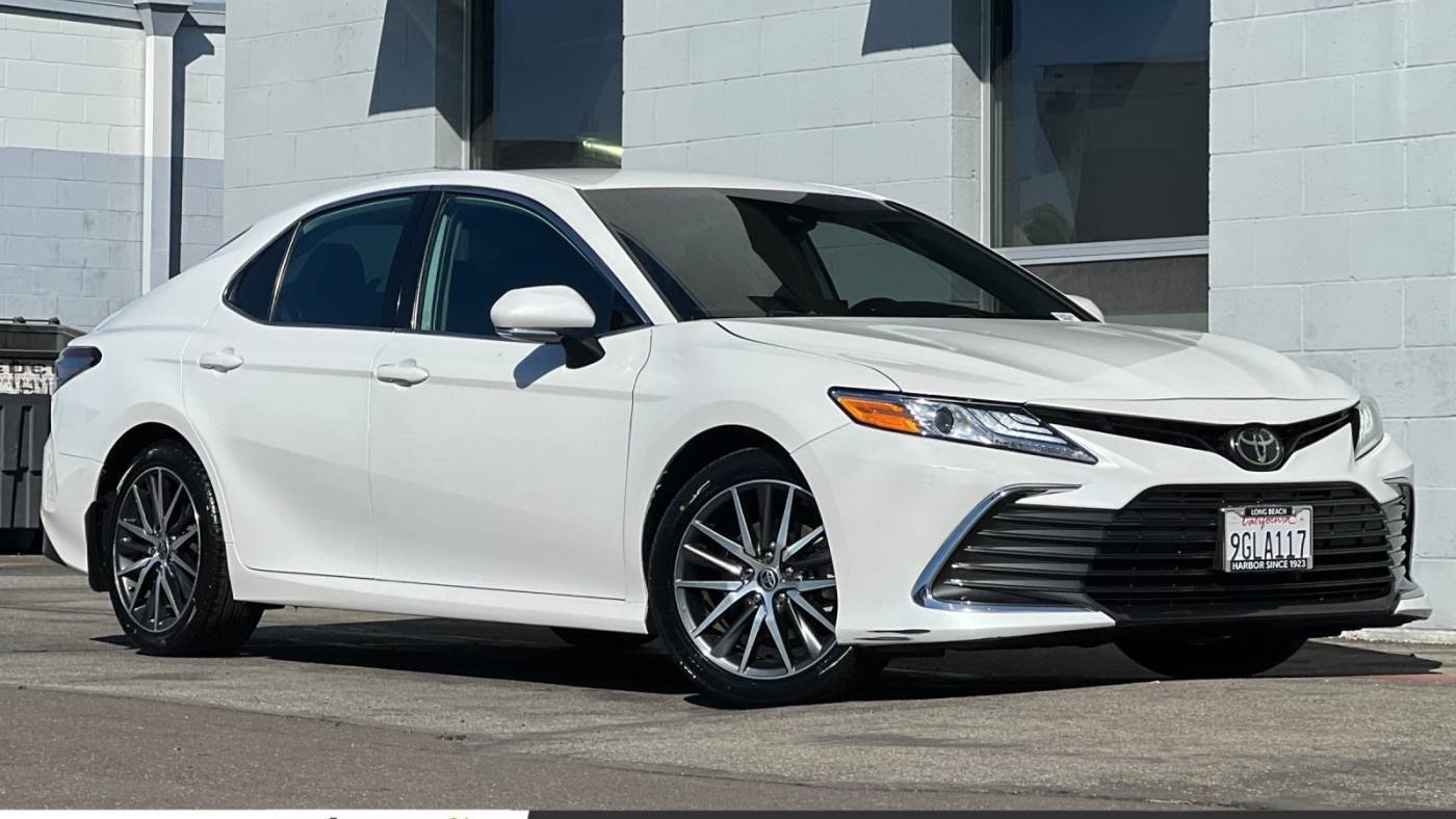 2023 Toyota Camry XLE — Sedan — 30,931 mi — Long Beach, CA