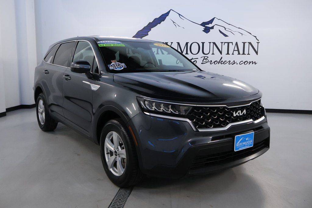 2023 Kia Sorento LX — SUV — 40,705 mi — Colorado Springs, CO