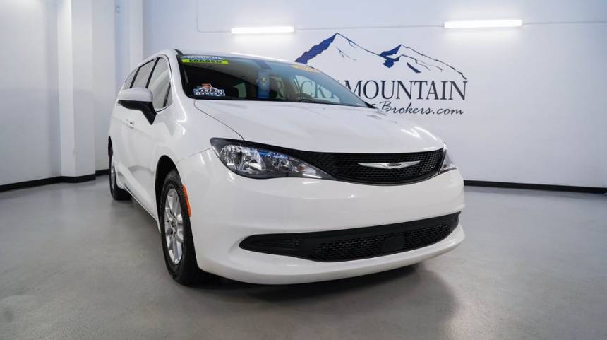 2022 Chrysler Voyager LX — Minivan — 63,912 mi — Colorado Springs, CO