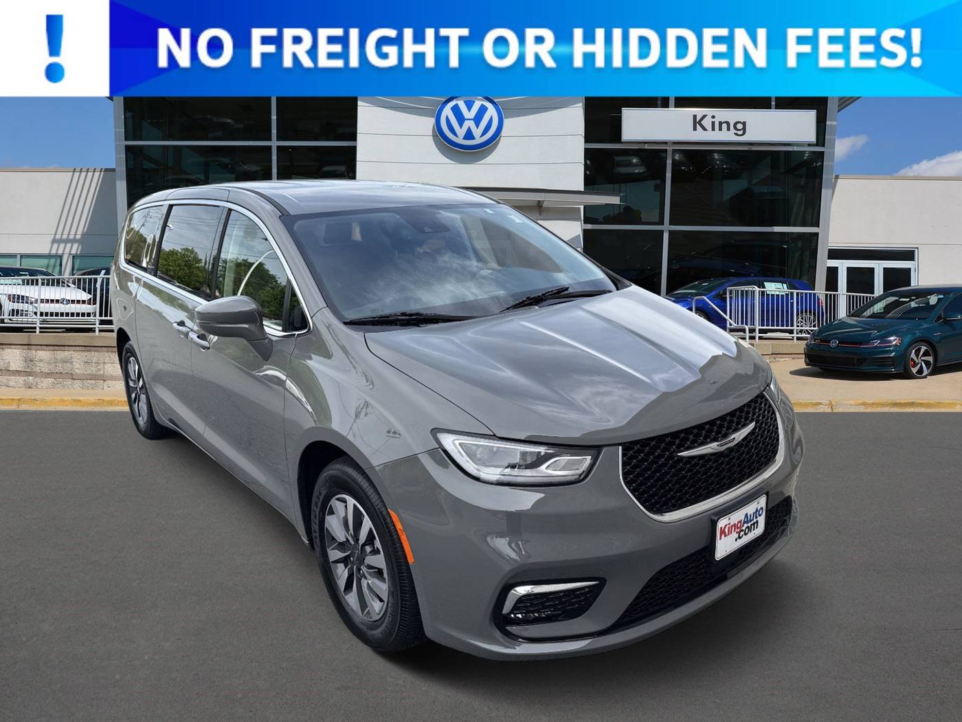 2022 Chrysler Pacifica Hybrid Touring L — Minivan — 20,685 mi — Gaithersburg, MD