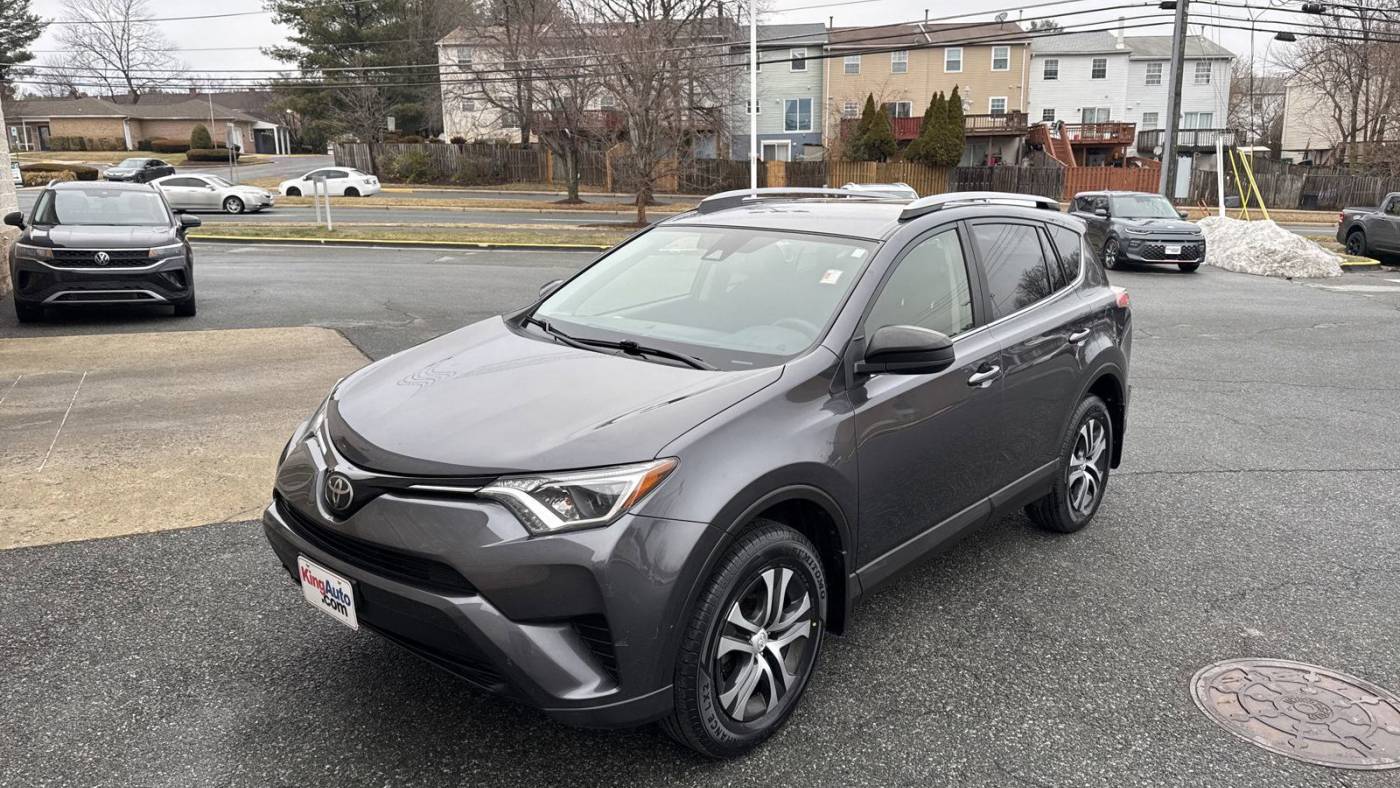 2017 Toyota RAV4 LE — SUV — 68,164 mi — Gaithersburg, MD