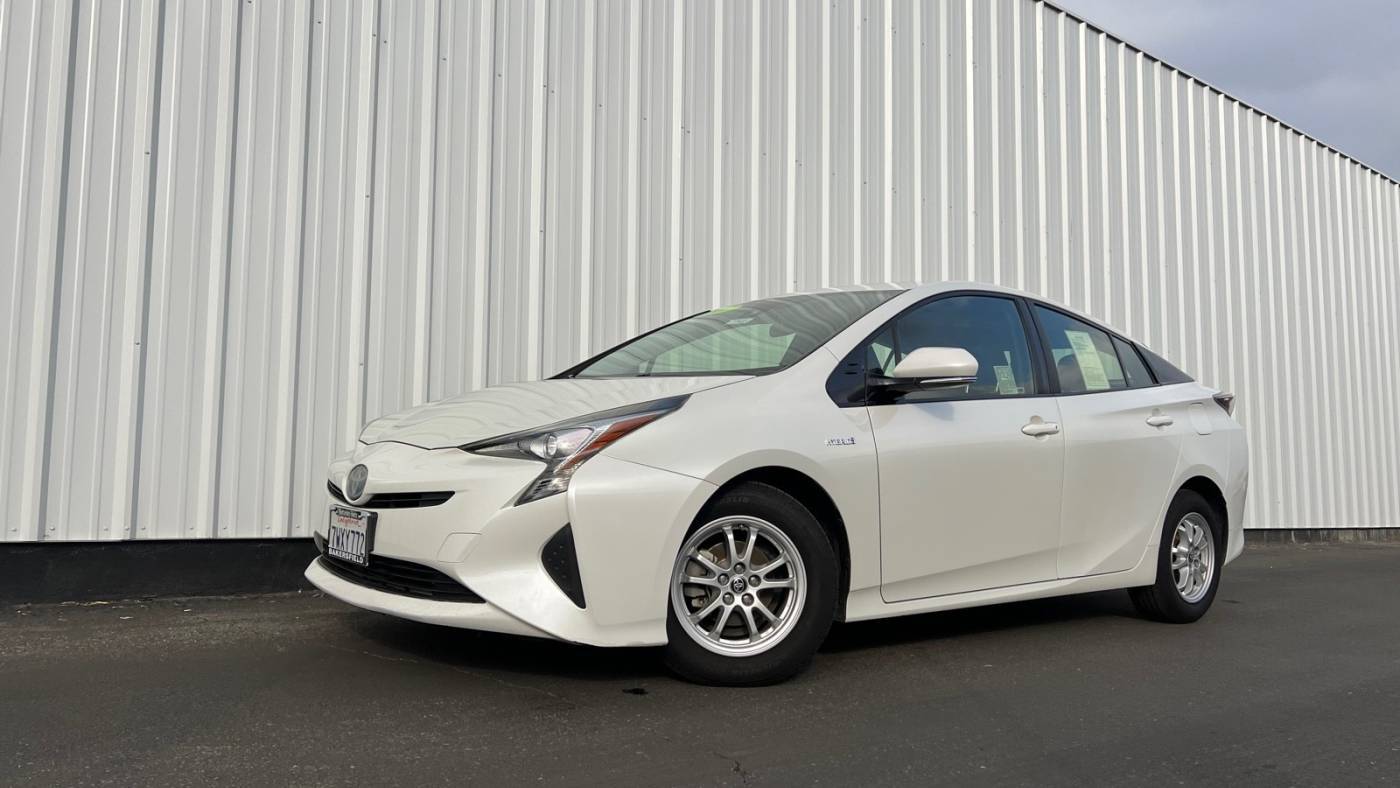 2017 Toyota Prius Three — Hatchback — 79,997 mi — Bakersfield, CA