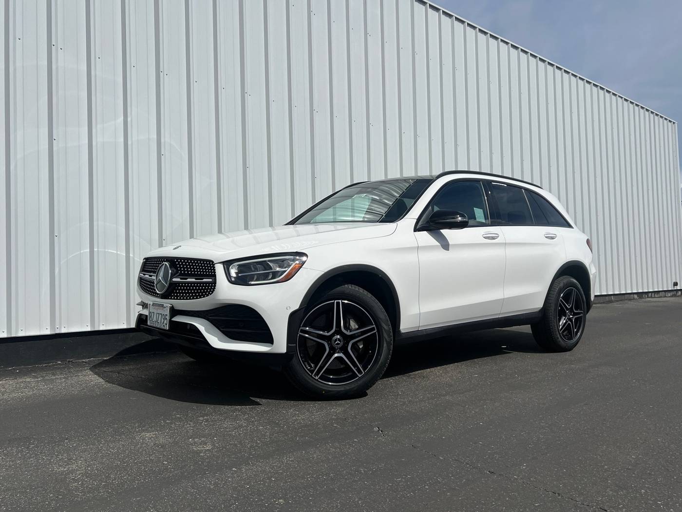 2022 Mercedes-Benz GLC GLC 300 — SUV — 20,176 mi — Bakersfield, CA