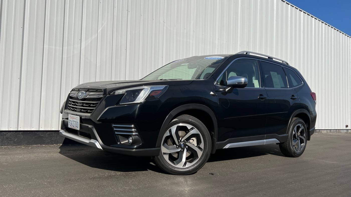 2023 Subaru Forester Touring — SUV — 17,135 mi — Bakersfield, CA