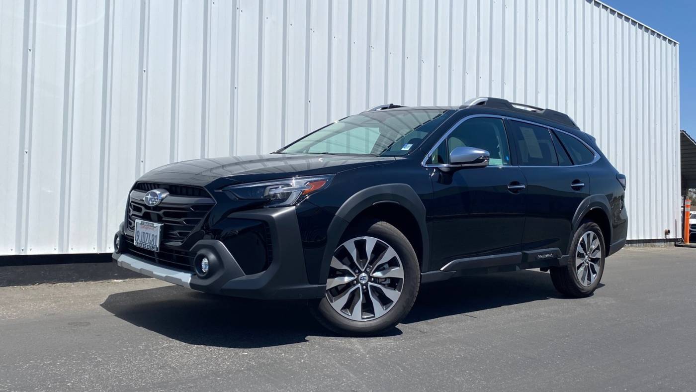 2024 Subaru Outback Touring — SUV — 6,836 mi — Bakersfield, CA