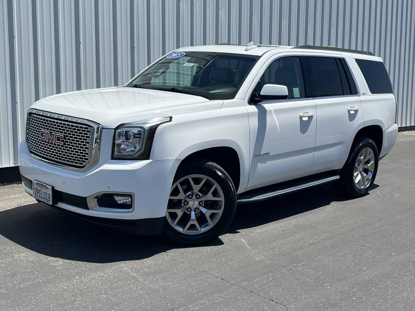2015 GMC Yukon SLT — SUV — 118,757 mi — Bakersfield, CA