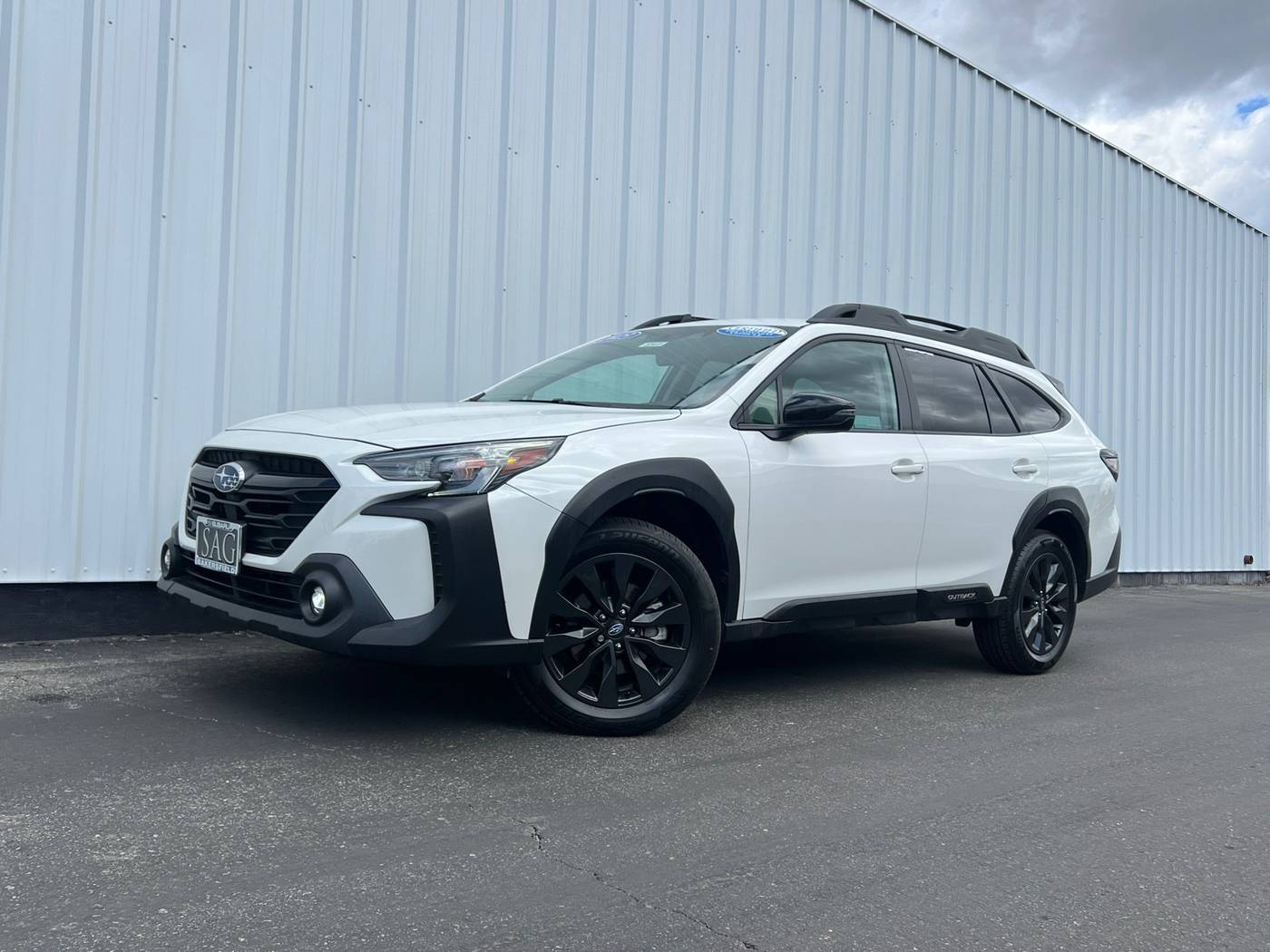 2023 Subaru Outback Onyx Edition — SUV — 41,597 mi — Bakersfield, CA