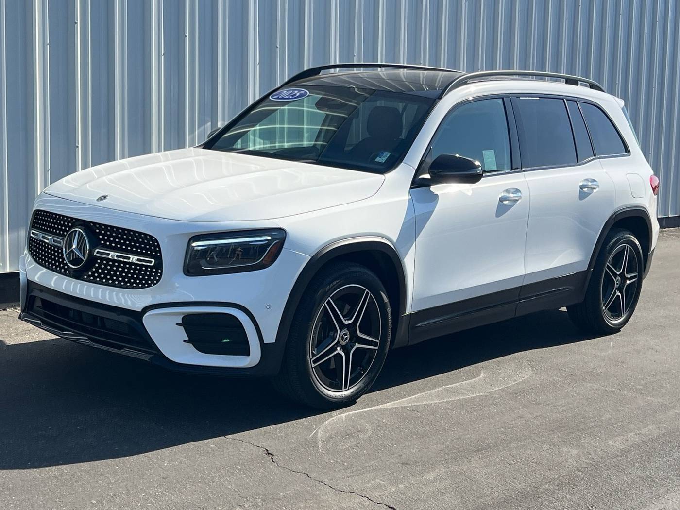 2025 Mercedes-Benz GLB GLB 250 — SUV — 3,495 mi — Bakersfield, CA