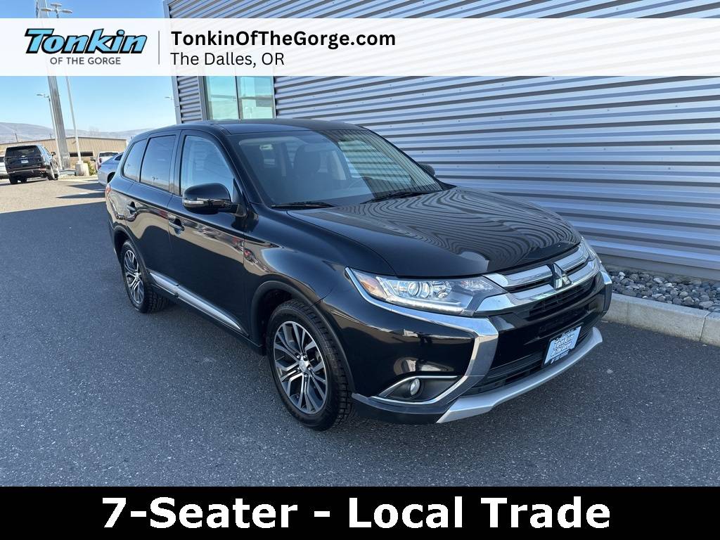 2017 Mitsubishi Outlander SE — SUV — 81,393 mi — The Dalles, OR