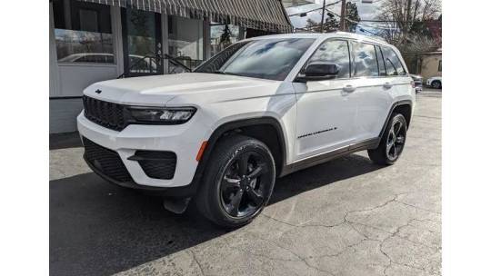 2023 Jeep Grand Cherokee Altitude — SUV — 28,342 mi — Columbus, OH