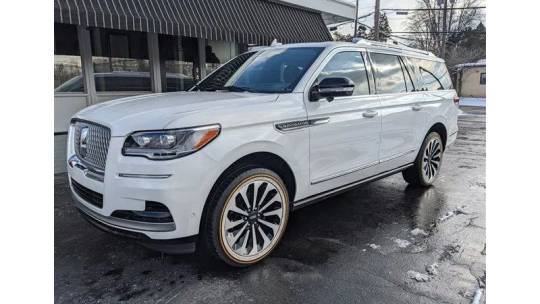 2023 Lincoln Navigator Reserve — SUV — 40,087 mi — Columbus, OH
