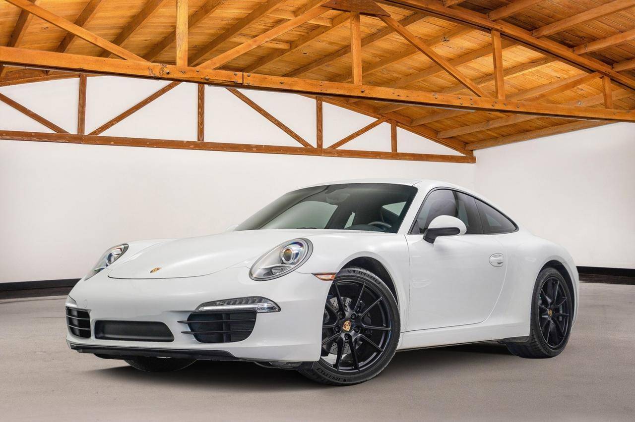 2015 Porsche 911 Carrera — Coupe — 71,148 mi — Newport Beach, CA