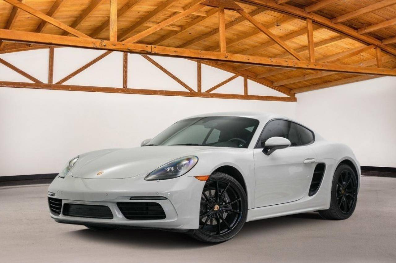 2022 Porsche 718 Cayman Standard — Coupe — 11,341 mi — Newport Beach, CA