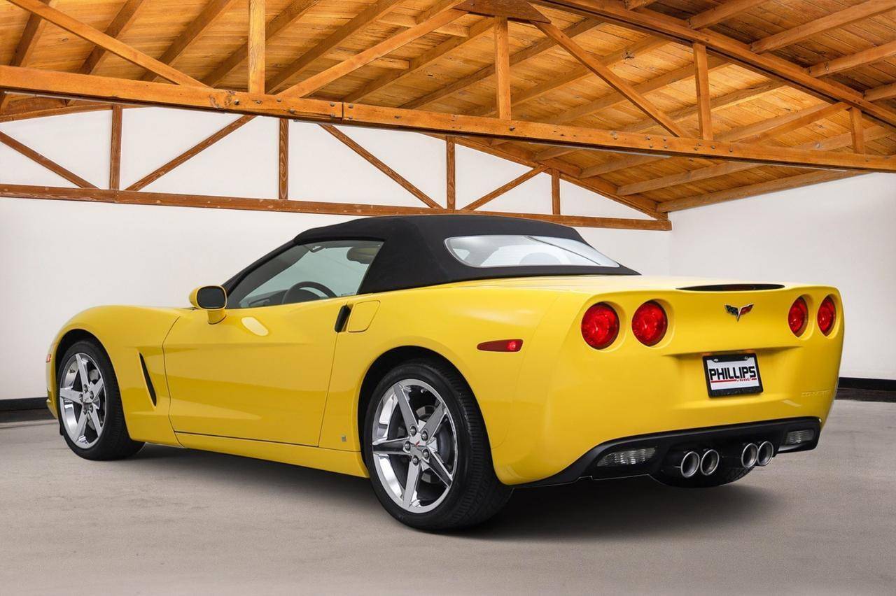 2006 Chevrolet Corvette Base