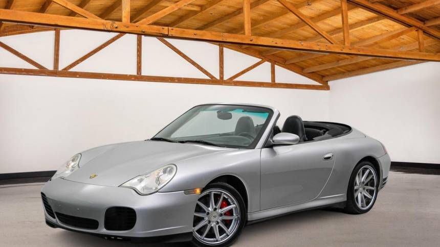 2004 Porsche 911 Carrera 4