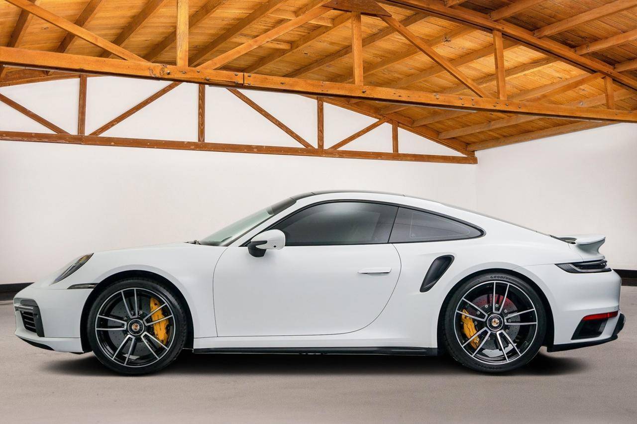 2022 Porsche 911 Turbo S