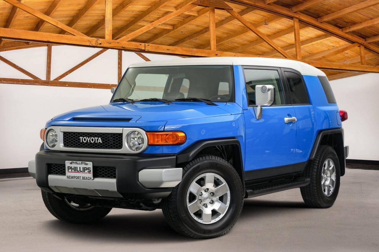 2007 Toyota FJ Cruiser Base — SUV — 47,601 mi — Newport Beach, CA