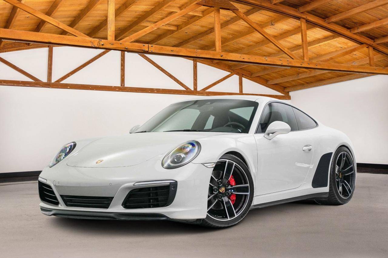 2019 Porsche 911 Carrera 4S — Coupe — 19,669 mi — Newport Beach, CA