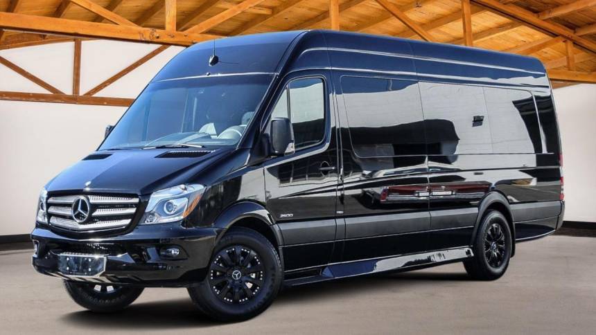 2014 Mercedes-Benz Sprinter Cargo Van 2500 — Cargo Van — 4,999 mi — Newport Beach, CA
