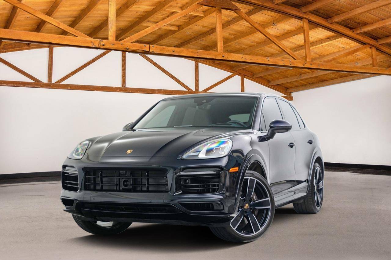 2023 Porsche Cayenne Platinum Edition — SUV — 34,397 mi — Newport Beach, CA