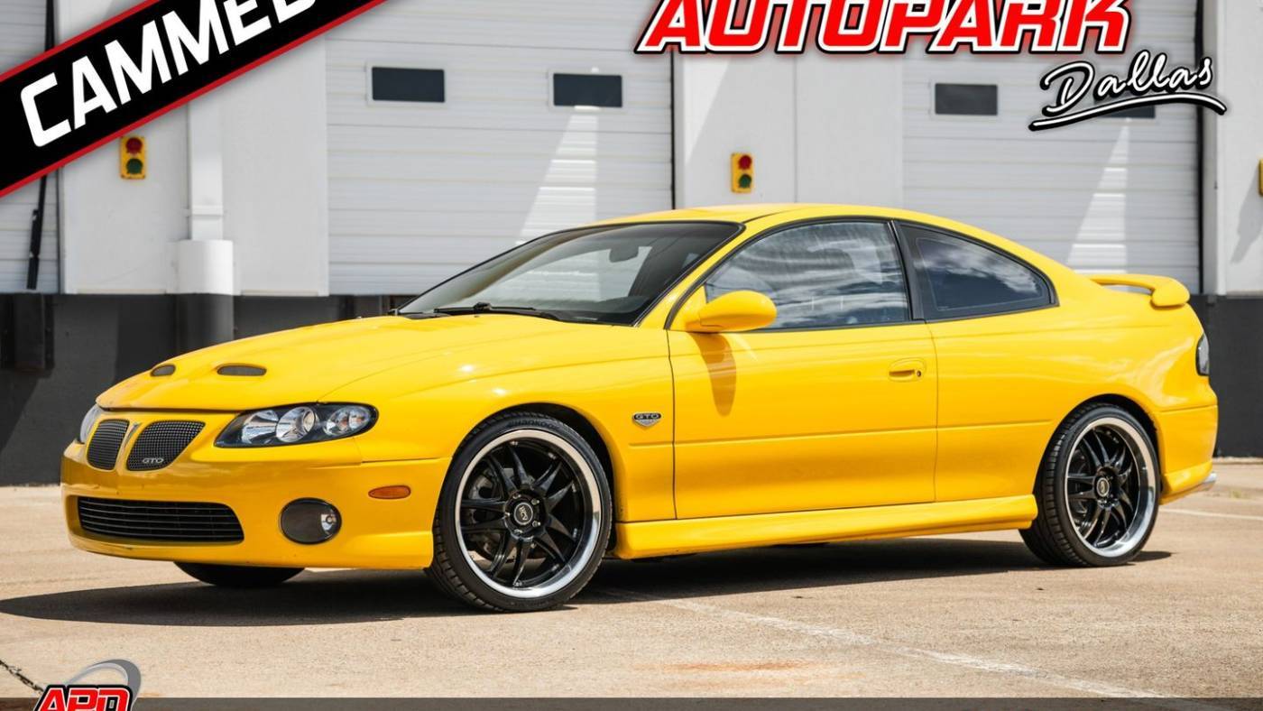 2004 Pontiac GTO Base