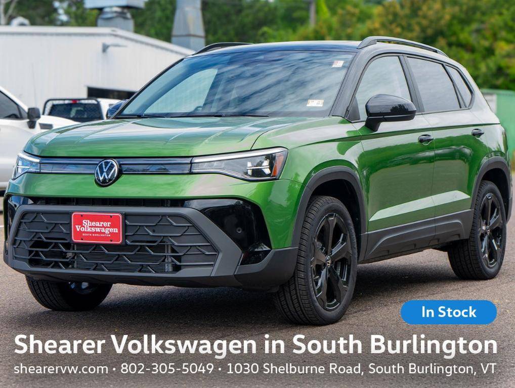 2025 Volkswagen Taos SE Black 4Motion
