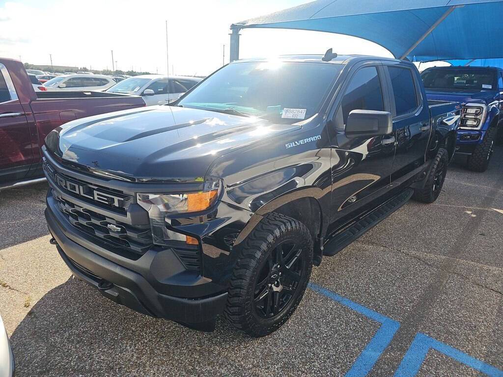 2023 Chevrolet Silverado 1500 Custom — Pickup Truck — 75,105 mi — Columbus, OH