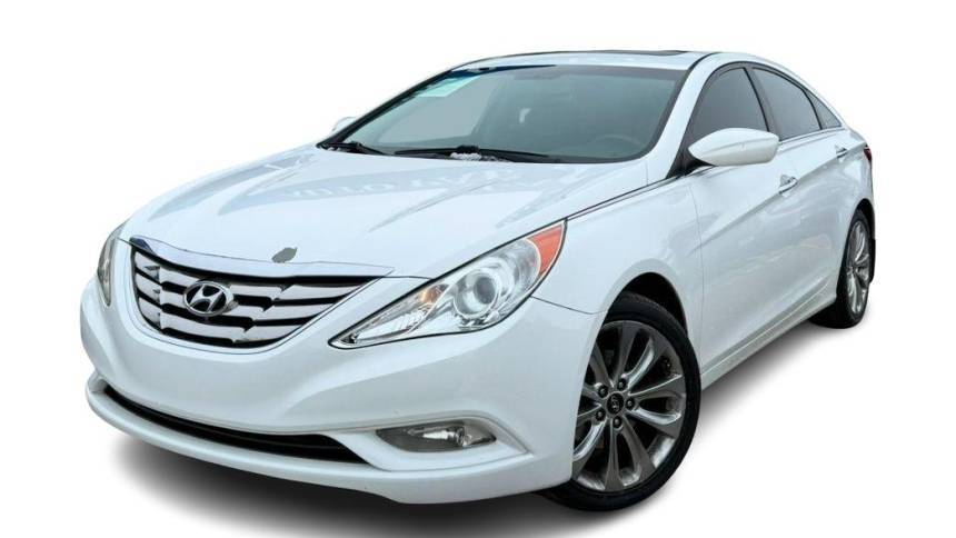2013 Hyundai Sonata SE — Sedan — 115,585 mi — Columbus, OH