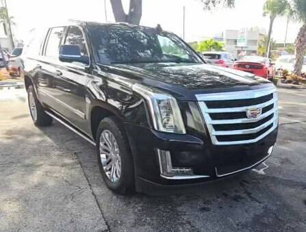 2020 Cadillac Escalade Platinum — SUV — 77,211 mi — Columbus, OH