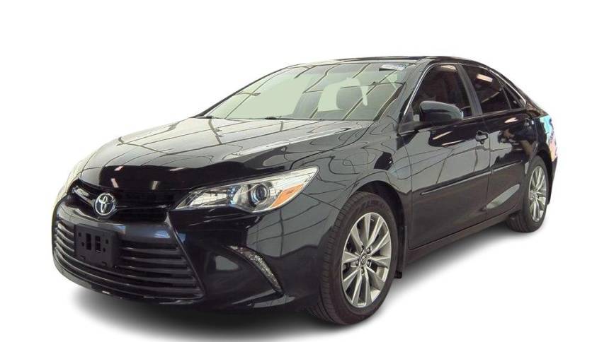 2016 Toyota Camry XLE — Sedan — 23,975 mi — Columbus, OH