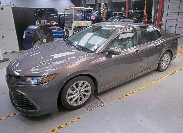 2024 Toyota Camry LE — Sedan — 23,453 mi — Columbus, OH