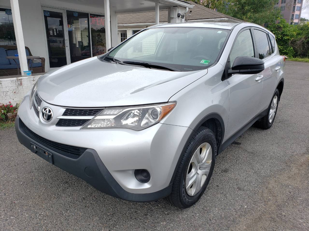 2013 Toyota RAV4 LE — SUV — 135,239 mi — Fairfax, VA